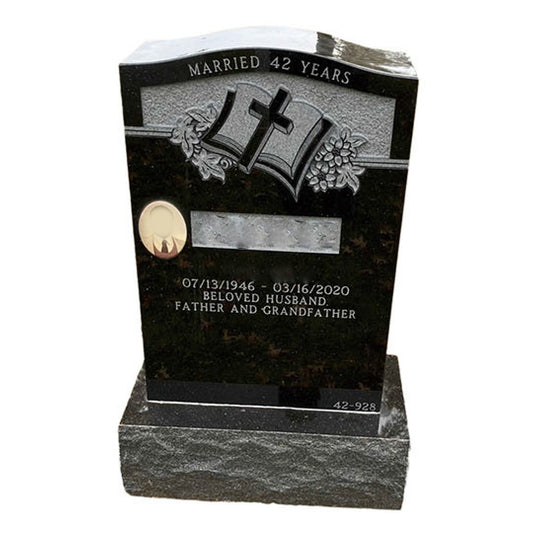Single Person Stele SP-008